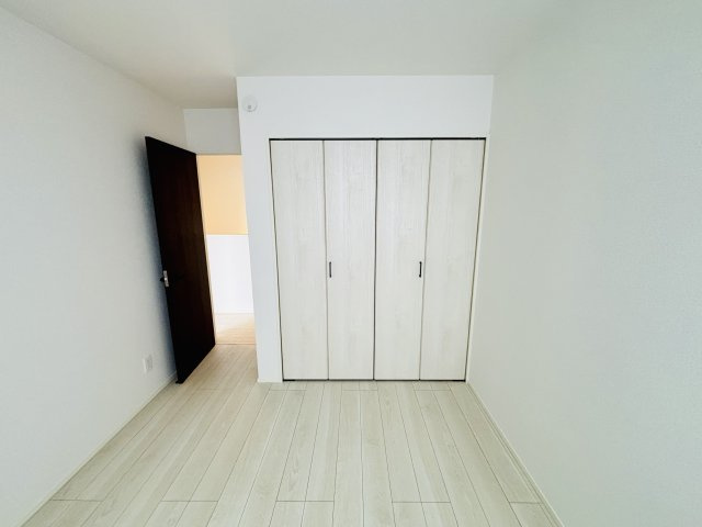 GRAFARE瀬戸市山の田町｜名古屋市の戸建ならホームアップの洋室|全室収納付き