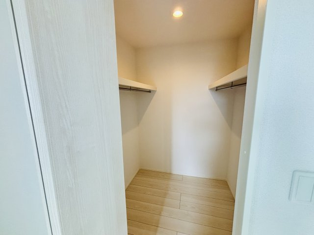 GRAFARE瀬戸市山の田町｜名古屋市の戸建ならホームアップの収納|ウォークインクローゼット