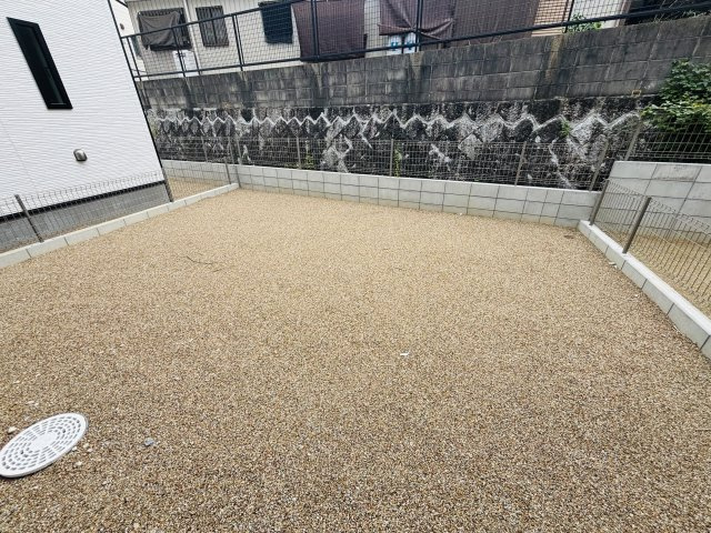 GRAFARE瀬戸市山の田町｜名古屋市の戸建ならホームアップの庭|お子さまの水遊びやガーデニングが楽しめるお庭