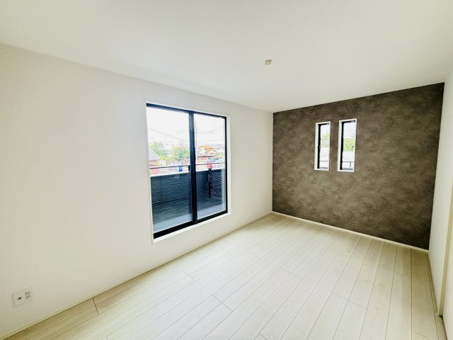 GRAFARE瀬戸市山の田町｜名古屋市の戸建ならホームアップの洋室|２面採光の日当りの良い洋室