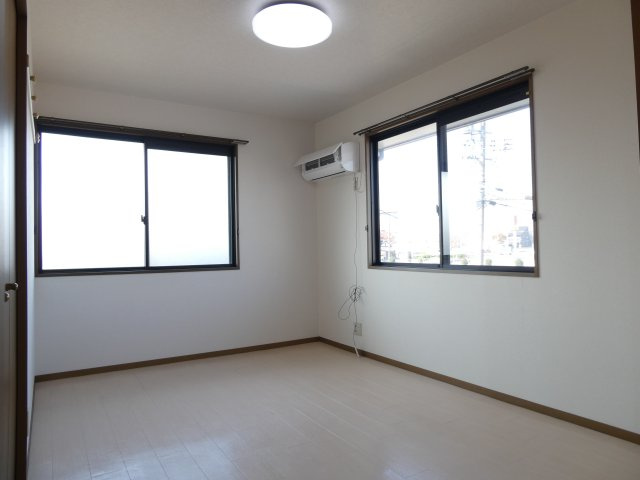 ハイカムールあすかBの洋室|北6.75帖洋室