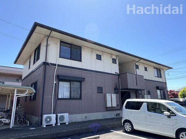 ハイカムールあすかBの外観