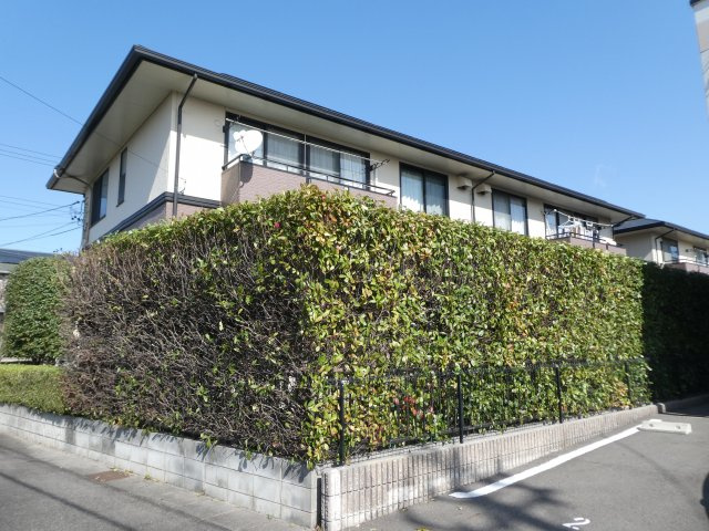 ハイカムールあすかBの外観