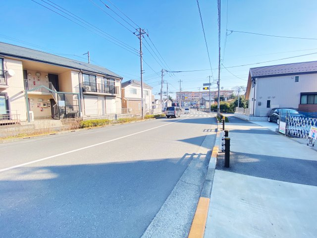 祝　成約済み　八王子市　長房町　新築戸建て　４期の前面道路含む現地写真|～仲介手数料無料☆八王子ひなた不動産～　八王子市長房町　新築戸建て