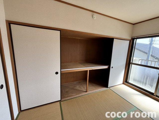 ぱ～くたうんルナⅡの収納