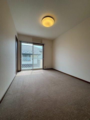 狭山市柏原中古戸建の洋室