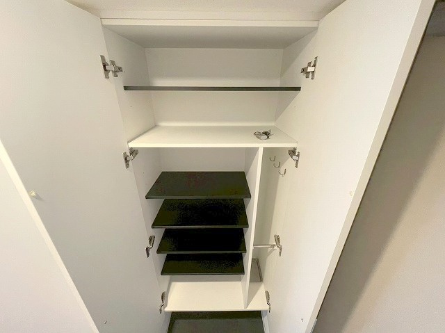 セレニテ新大阪プリエの収納