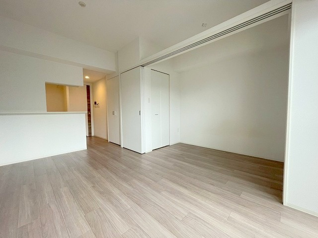 セレニテ新大阪プリエの寝室