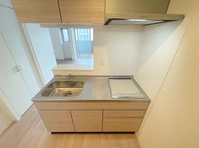 セレニテ新大阪プリエのキッチン