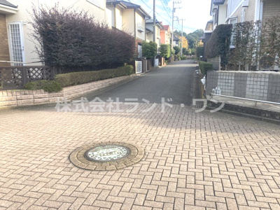 【前面道路含む現地写真】 | 所沢市中富南4丁目 | 接道：南西側　約5ｍ公道