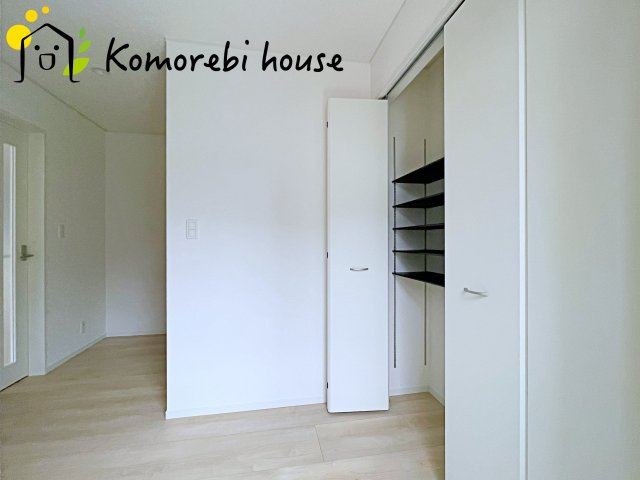 鴻巣市北新宿　第3　新築一戸建て　クレイドルガーデン　01の収納|たっぷりとした収納スペースです