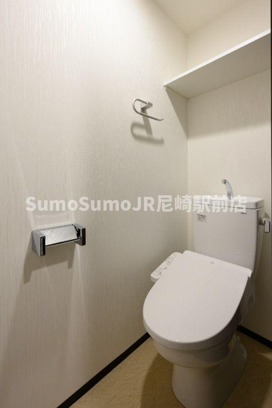 プレジオ御幣島のトイレ|落ち着いた色調のトイレです