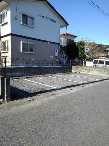 パ－クハイツＯＧＡＷＡの駐車場