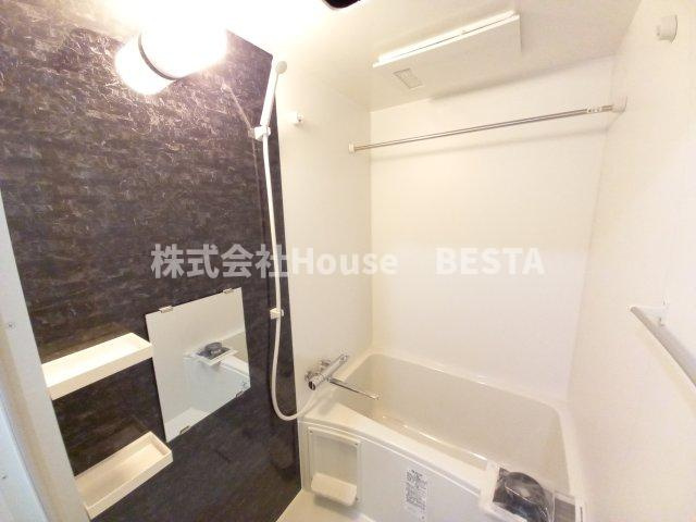 GENOVIA神戸湊川公園の浴室