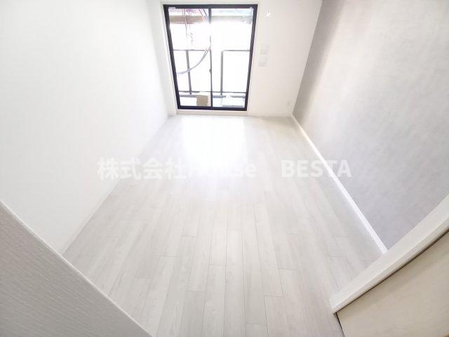 GENOVIA神戸湊川公園の洋室