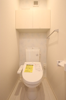 【トイレ】 | フェリーチェ B棟 | 温水洗浄暖房便座