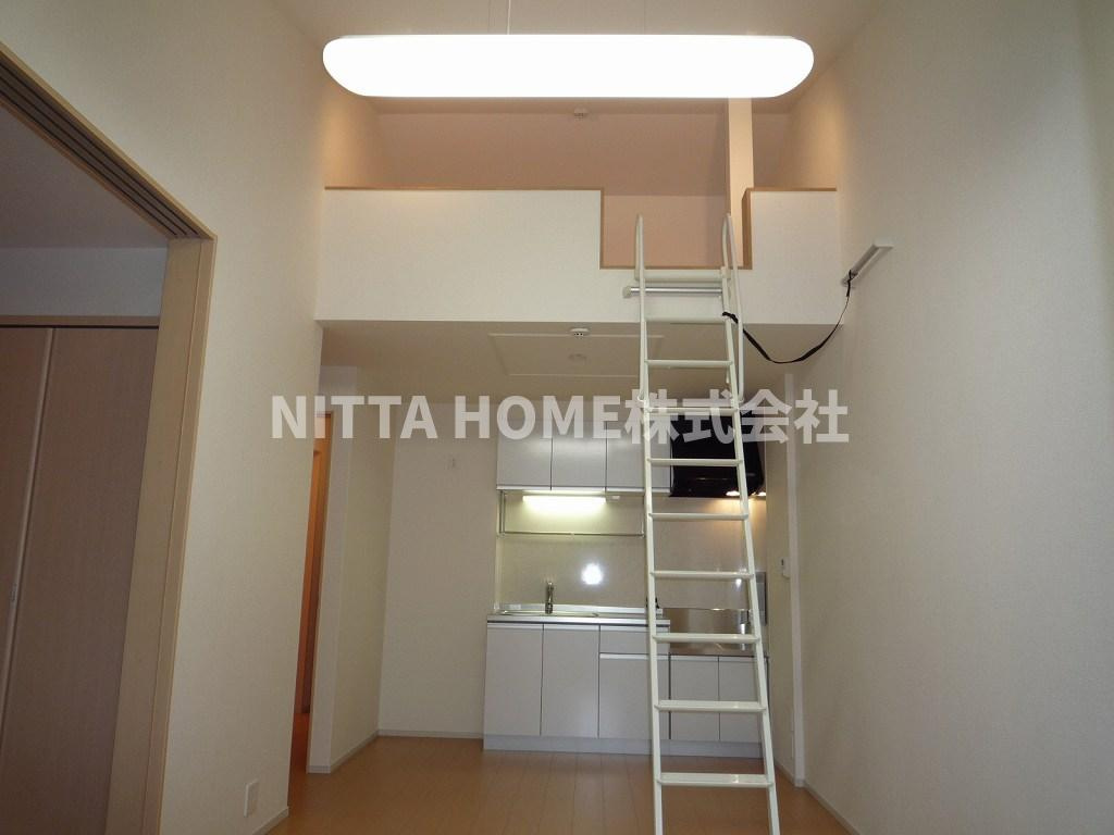 モス　フロックス　ノイの内装|便利なロフトがついています＊