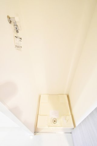 S-RESIDENCE難波Brillerの玄関