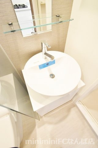 S-RESIDENCE難波Brillerの独立洗面台