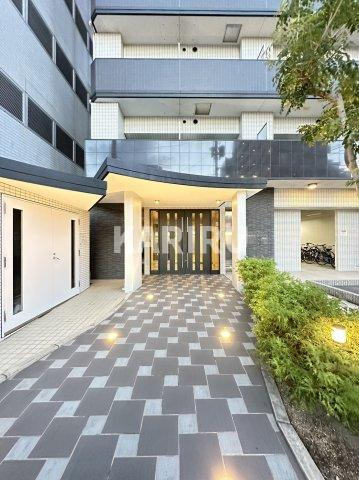 フォレストガーデン今福鶴見Ⅳのエントランス