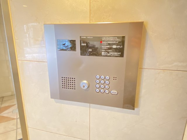 レユニール優のエントランス