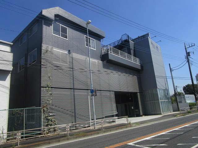 横浜市旭区川井宿町の倉庫