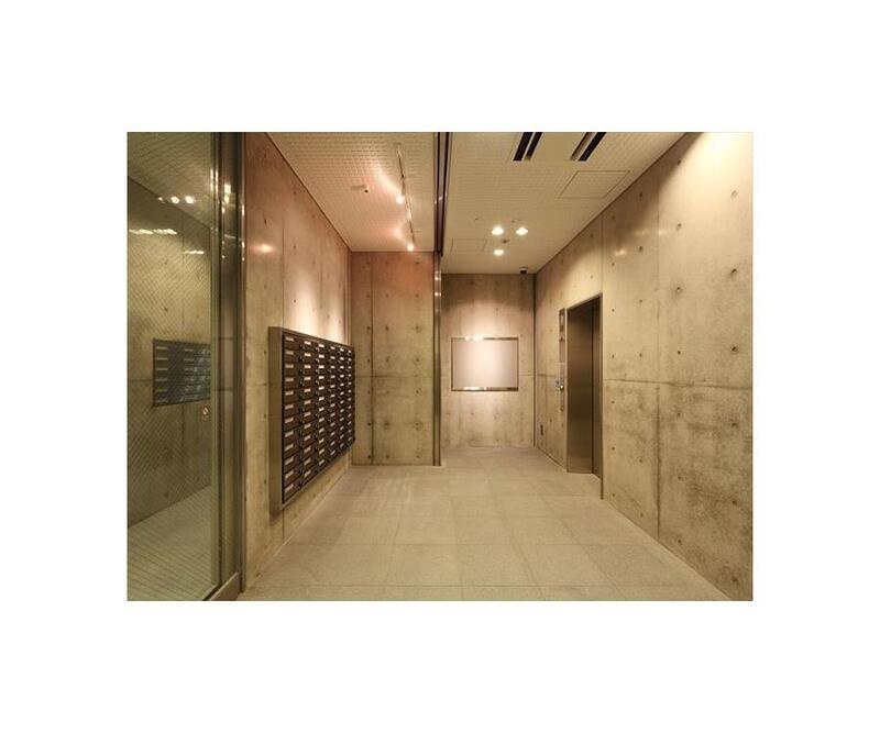 船場ミッドキューブのロビー