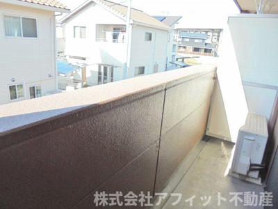 【バルコニー】 | ソレアード | 南西向き