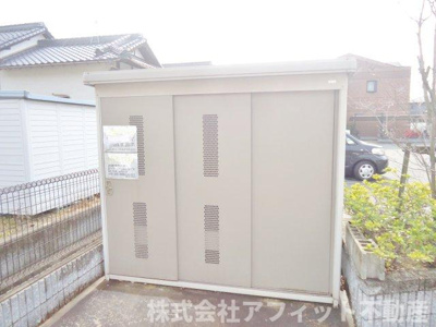 【その他共用部分】 | ソレアード | 敷地内ゴミ置場