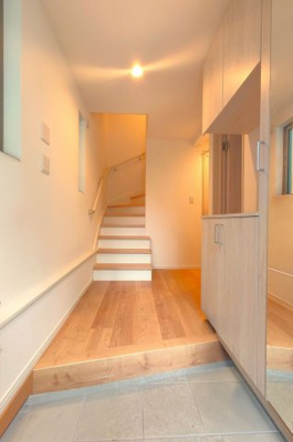 【玄関】 | 世田谷区大原１丁目戸建