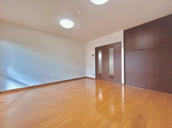 【寝室】 | ガーデンプラザ