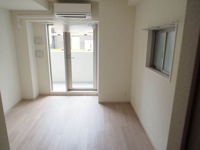 エスリード難波グレイスの居間・リビング