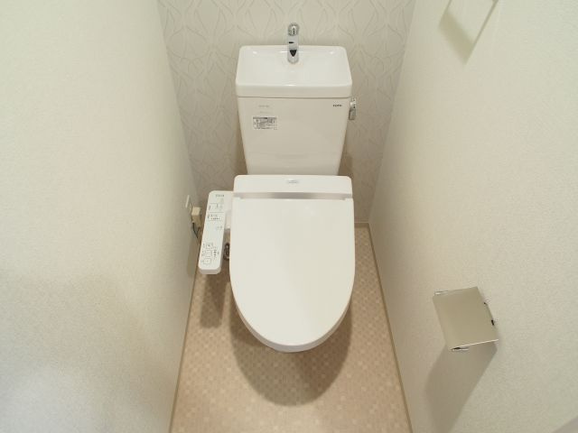 エスリード難波グレイスのトイレ