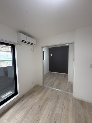 Cocon Grandjour 芦屋西Ⅱの洋室