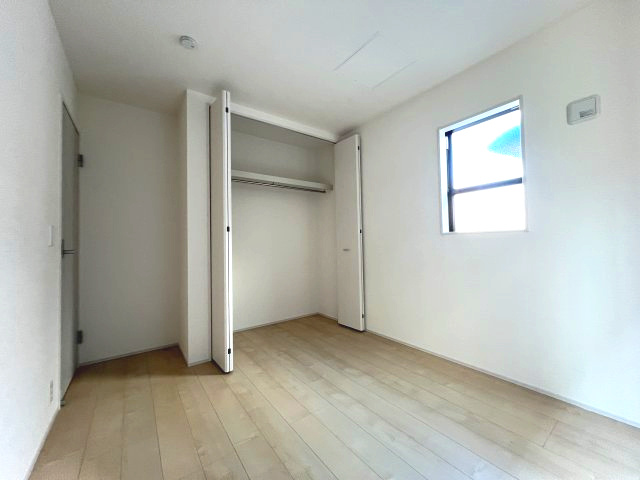 あきる野市草花　新築戸建全2棟のその他|【ストレージルーム2】収納スペース