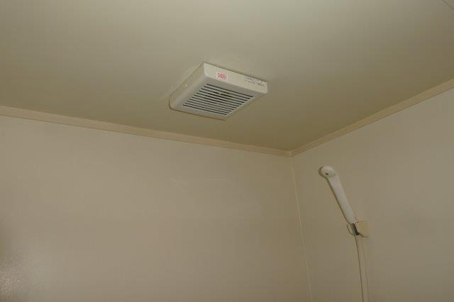 ウイステリアコート田ノ上Ⅱの浴室|換気扇