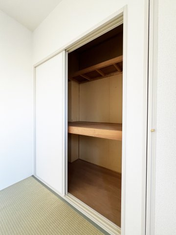 ナカヤハウスＢ号棟の収納