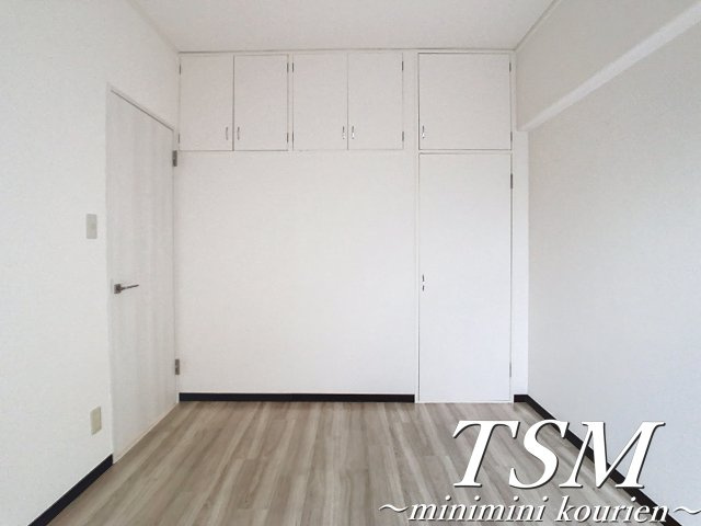 第３林ビルの洋室