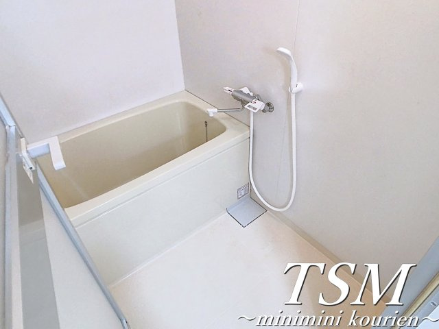 第３林ビルの浴室