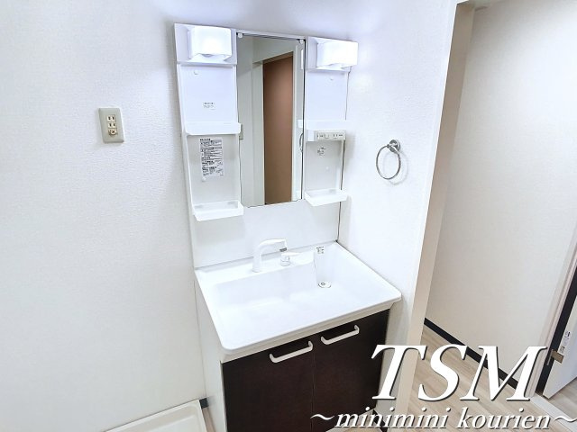 第３林ビルの独立洗面台