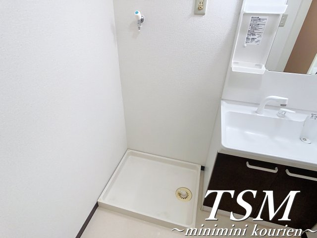 第３林ビルの洗面所