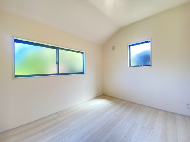 『八王子市新築戸建て』八王子市1549-3【仲介手数料無料】　１６期の内装|～仲介手数料無料☆八王子ひなた不動産～　八王子市下恩方町　新築戸建て