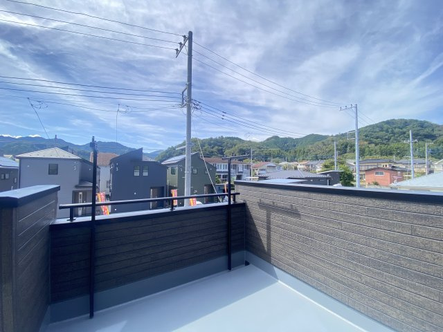 『八王子市新築戸建て』八王子市1549-3【仲介手数料無料】　１６期の展望|～仲介手数料無料☆八王子ひなた不動産～　八王子市下恩方町　新築戸建て