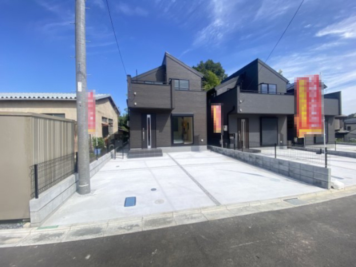 『八王子市新築戸建て』八王子市1549-3【仲介手数料無料】　１６期の前面道路含む現地写真|～仲介手数料無料☆八王子ひなた不動産～　八王子市下恩方町　新築戸建て