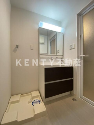 【洗面所】 | キャナルテラス品川 | ゆったりとスペースのある洗面所