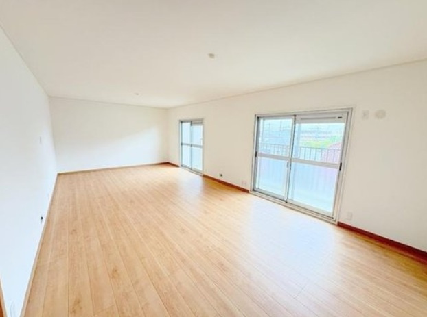 大宮七里グリーンハイツ2号棟の居間・リビング|ゆったり過ごせる居間です