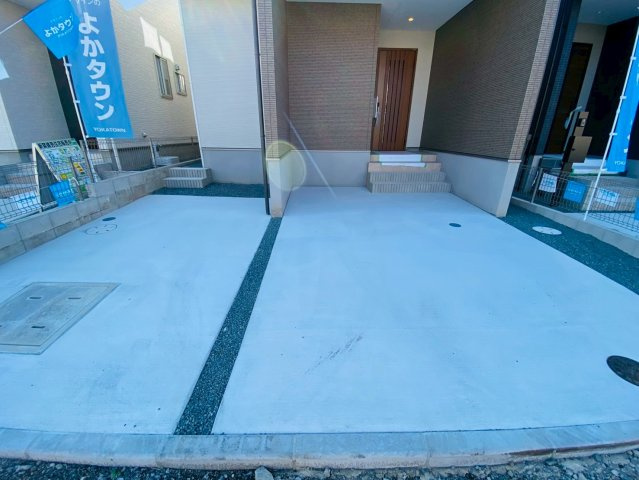 よかタウン／南区御幸西2丁目4期／3号棟の駐車場