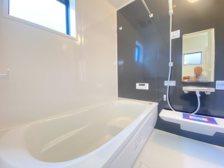 『八王子市新築戸建て』八王子市1549-3【仲介手数料無料】　１６期の浴室|～仲介手数料無料☆八王子ひなた不動産～　八王子市下恩方町　新築戸建て