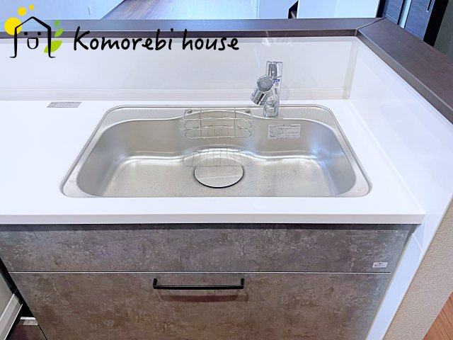 大宮区三橋1丁目Ⅱ　新築一戸建て　Bのキッチン|撮影：10/09