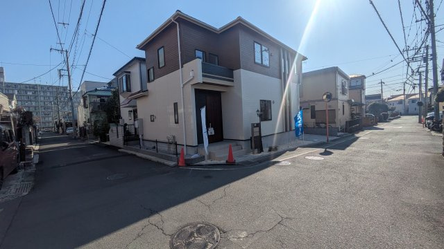 座間市小松原２丁目　限定１邸　新築戸建の画像